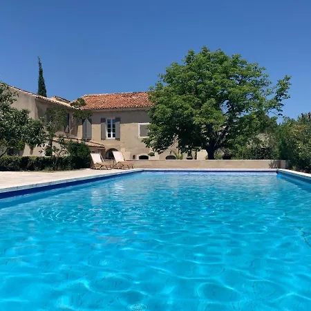 Terrasse Avec Vue Au Coeur Des Alpilles A 15 Mins De Saint Remy De Provence, 5mins D'eygalieres
