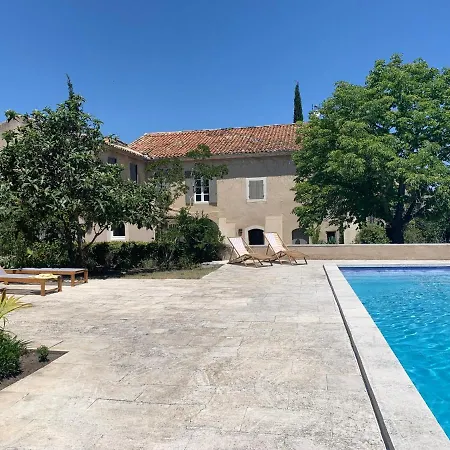 Apartment Terrasse Avec Vue Au Coeur Des Alpilles A 15 Mins De Saint Remy De Provence, 5mins D'eygalieres *