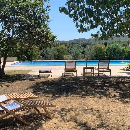 Terrasse Avec Vue Au Coeur Des Alpilles A 15 Mins De Saint Remy De Provence, 5mins D'eygalieres Apartment